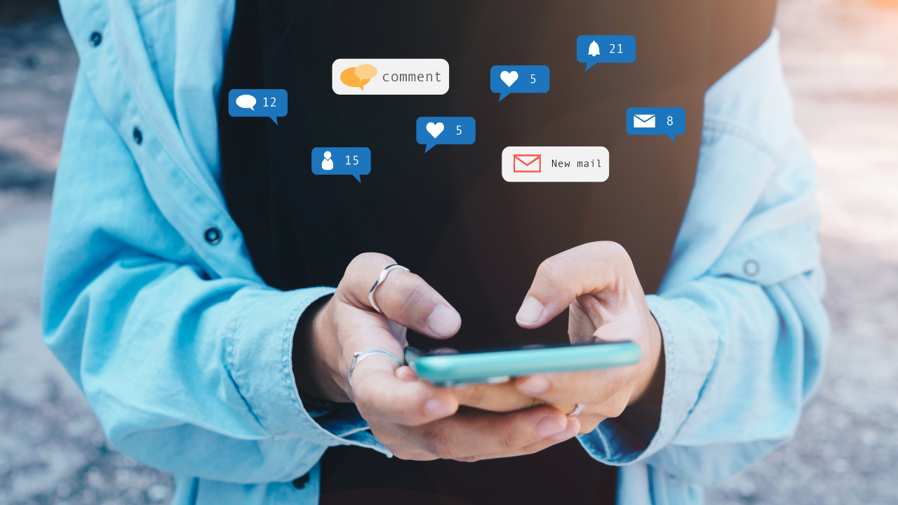 Push, in-app, email, and SMS notification types compared